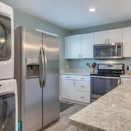 Coastal Getaway, Chef'S Kitchen, Golf Villa